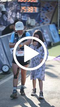 BIB:  <button type="button" onclick="openModal(27223044)" class="btn btn-primary btn-sm float-right" data-toggle="modal" data-target=".modal-high-quality">
                <i class="fa fa-download"></i> Download
                </button>